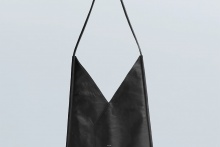 【YArKA】real leather onehandle tote triangle bag