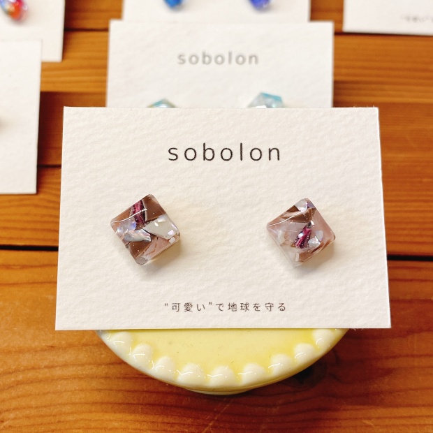 sobolon / ピアスS Square