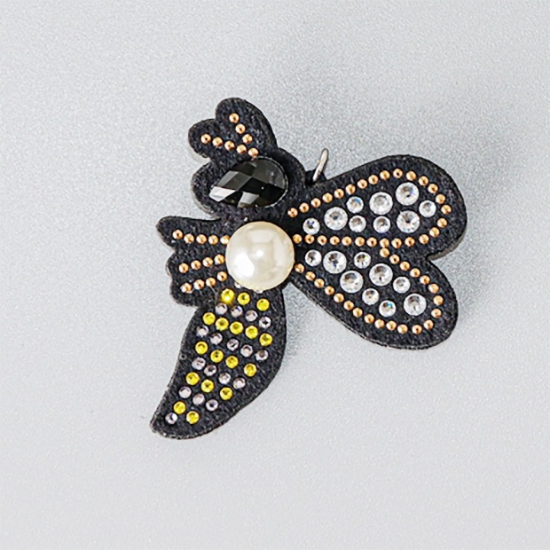 LM (エルム) / ブローチ ハチ / 立体刺繍アクセサリー 蜂 パール