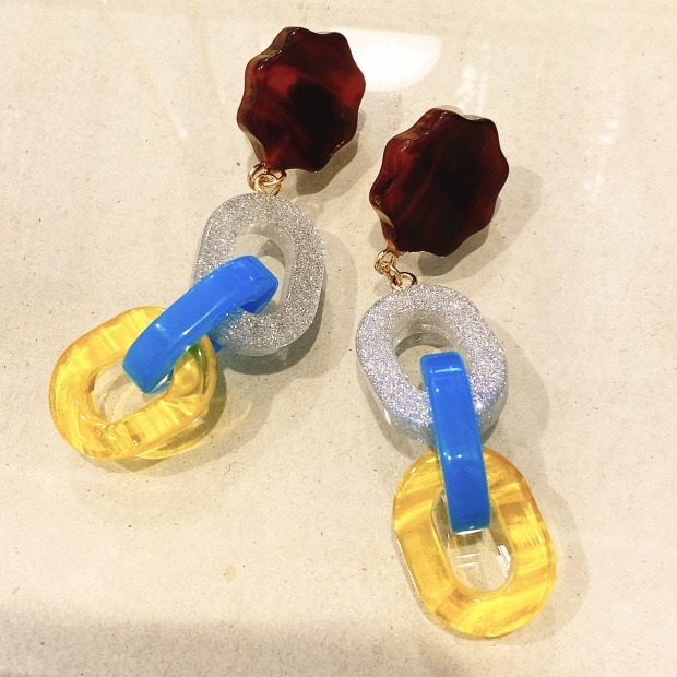 O/OVAL / イヤリング CHAIN EARRINGS【ER-036】YELLOW MIX 金属アレルギー対応