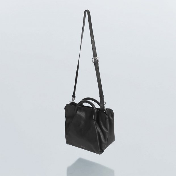 real leather fold and bend tuck 2way bag