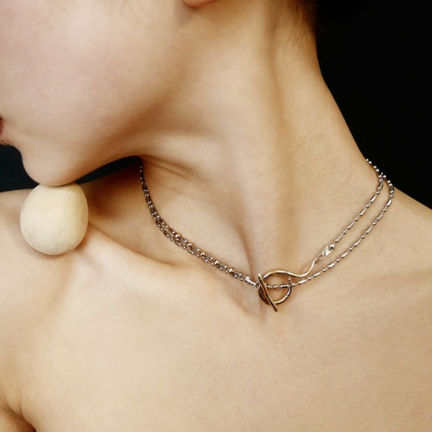 mila necklace